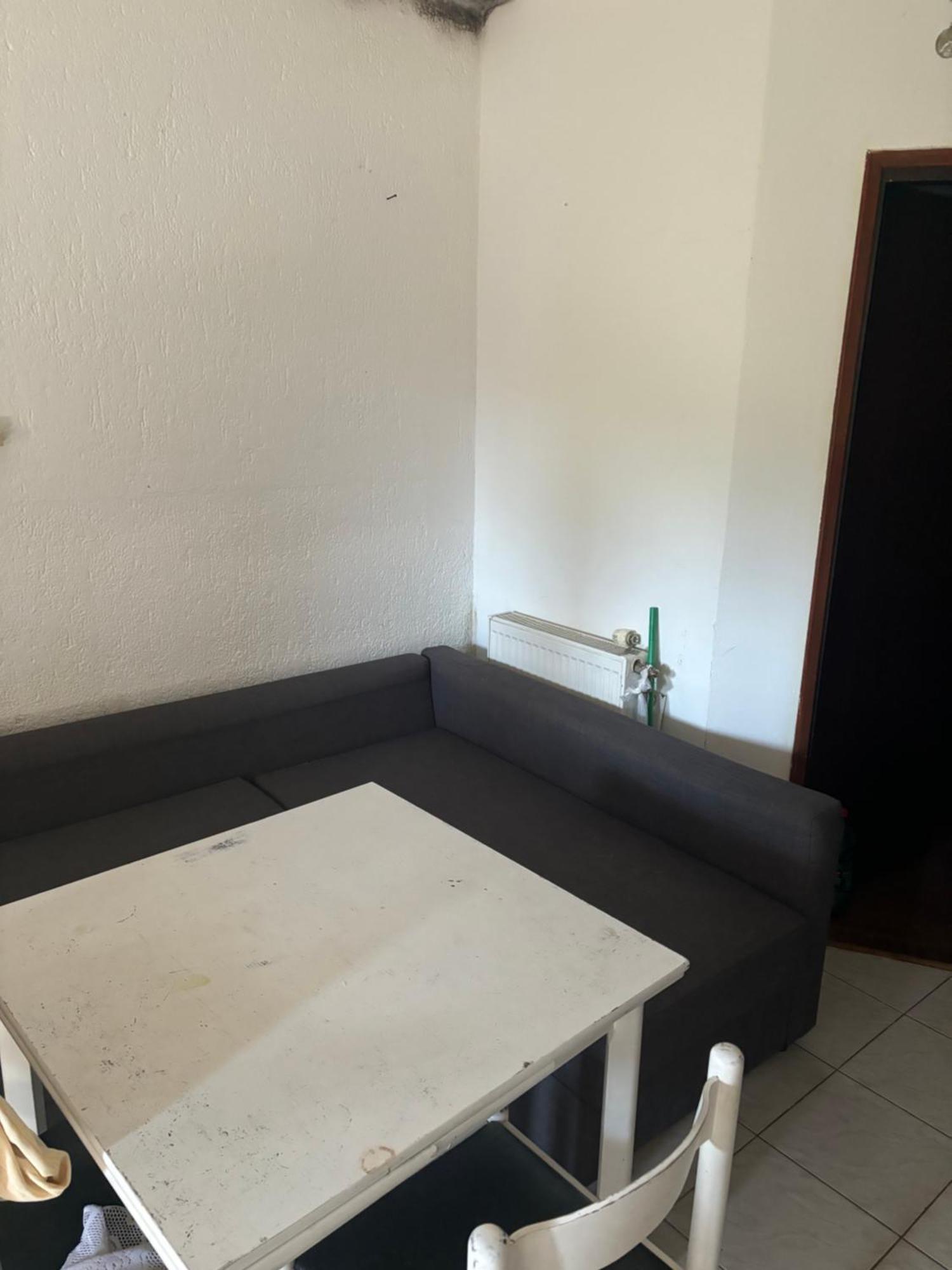אופטיה Rooms & Apartments Semic מראה חיצוני תמונה